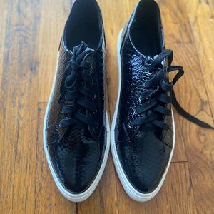 Durban pointed lace up sneakers